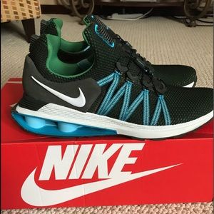 Nike shox gravity size 10.5